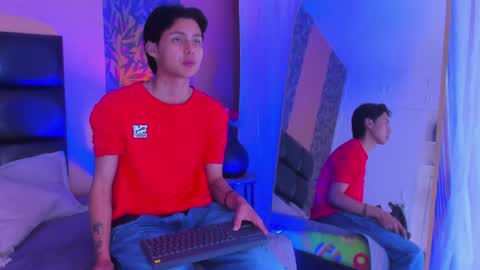 Snapshot of tian_sex chatting on 29, 5, 2026 online show from 29, 5, 2026
