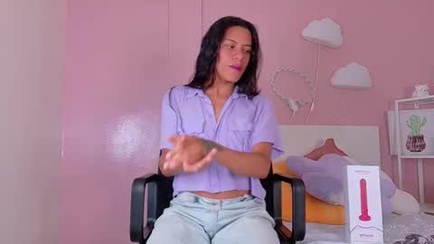 TIANA  online show from 11, 10, 2025