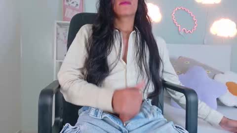 TIANA  online show from 16, 10, 2025