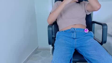 TIANA  online show from 1, 11, 2025