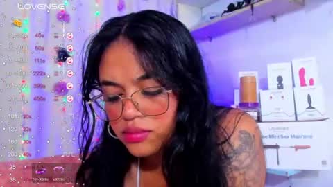 Snapshot of tianaa_a chatting on 7, 7, 2026 Anny 3 online show from 7, 7, 2026