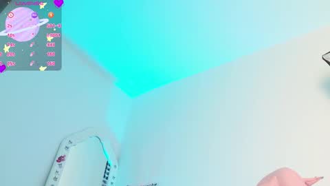 Tiana Le online show from 14, 11, 2025