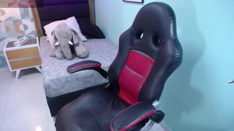 tianapiket online show from 30, 1, 2025