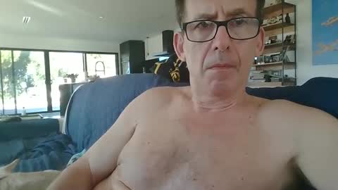 JustMe online show from 1, 1, 2025