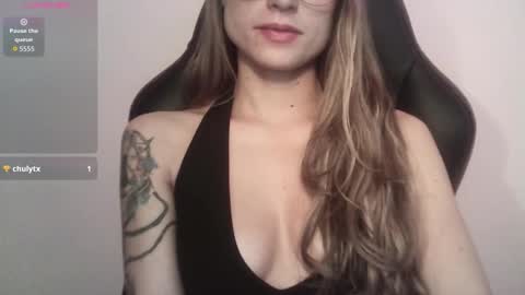 Tifanny online show from 12, 11, 2025