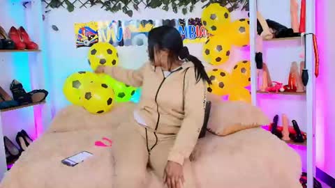 Snapshot of tifanny_nails chatting on 7, 7, 2026 Tifanny Nails online show from 7, 7, 2026