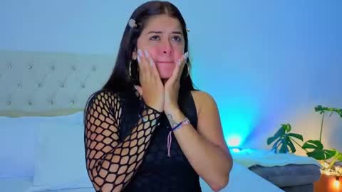 Snapshot of tifany__ross chatting on 10, 6, 2026 Tiff3 online show from 10, 6, 2026