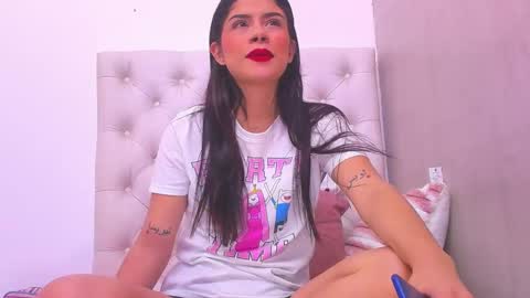    online show from 4, 12, 2024