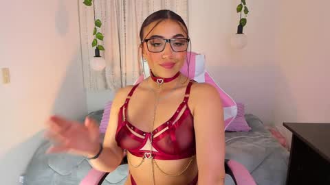 Snapshot of tifanyrose1 chatting on 23, 1, 2025 Tiffany online show from 23, 1, 2025