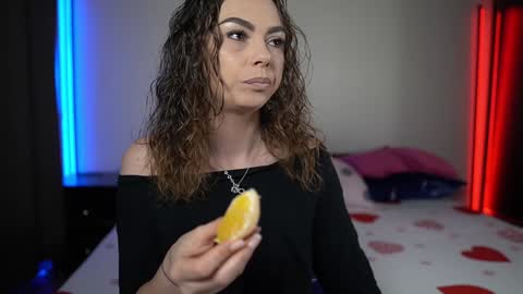 Tiffany online show from 28, 1, 2025