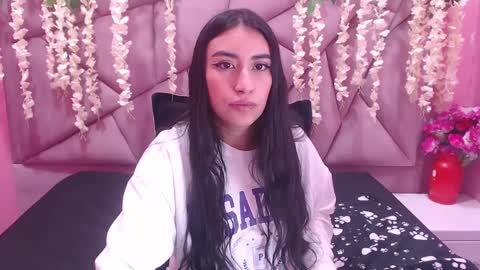 Snapshot of tiffani_hott_ chatting on 7, 12, 2024 TIFANI online show from 7, 12, 2024