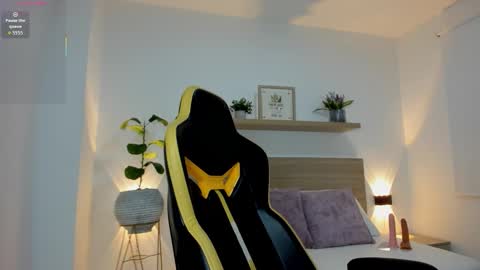 T I F F A N N Y online show from 3, 2, 2026