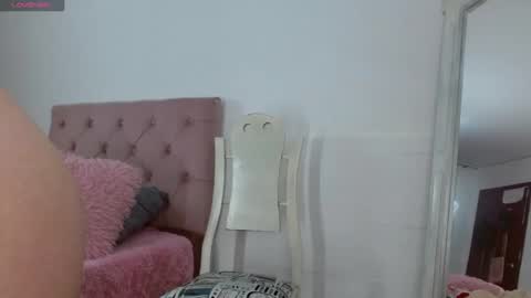 Tifanny online show from 18, 2, 2025