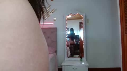 Tifanny online show from 4, 3, 2026