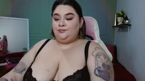 dont forget ask for custom vids  online show from 14, 12, 2024