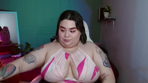 dont forget ask for custom vids  online show from 10, 1, 2025