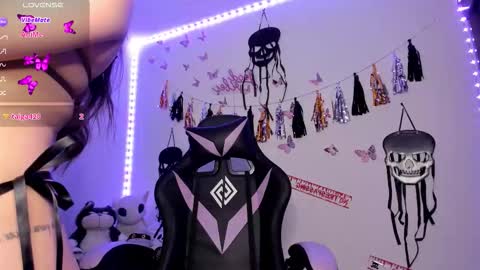 tiffany sofia online show from 21, 10, 2025