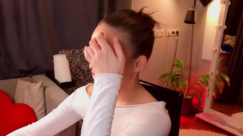 Snapshot of tiffany_sweetie chatting on 30, 11, 2025 Tiffany online show from 30, 11, 2025