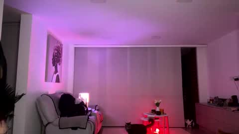 Snapshot of tiffanycole_ chatting on 21, 9, 2025  CAMI VELEZ camivelezz   online show from 21, 9, 2025