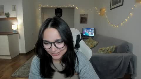  Tiffany  online show from 31, 1, 2025