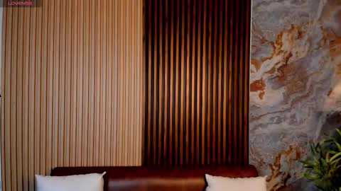 tiffanyhoustton online show from 3, 3, 2026