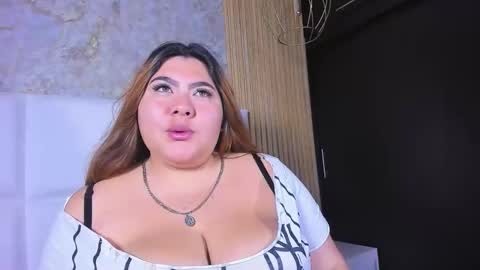 TiffanyMonrow online show from 8, 4, 2026