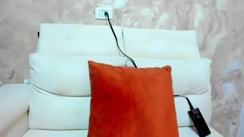 Snapshot of tiffanystone_ chatting on 3, 6, 2026 Tiffany online show from 3, 6, 2026