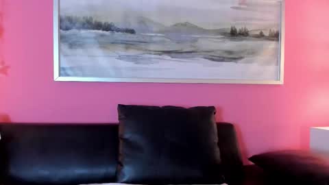 Stefany Suarez online show from 19, 11, 2025