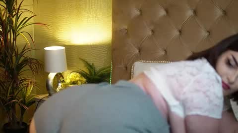  Tiffany  online show from 24, 10, 2025