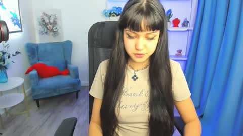 tiffanyyoun online show from 16, 3, 2026