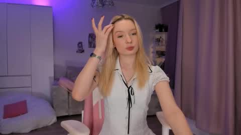 Tiffany online show from 2, 12, 2025