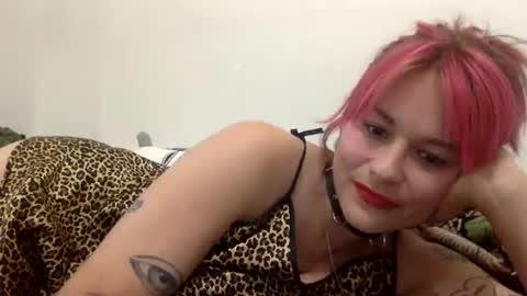Snapshot of tigerlily228 chatting on 27, 9, 2025 Tigerlily online show from 27, 9, 2025