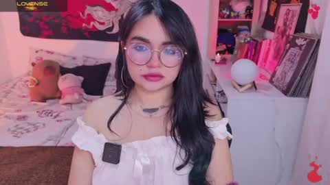 Lilith  online show from 19, 6, 2026