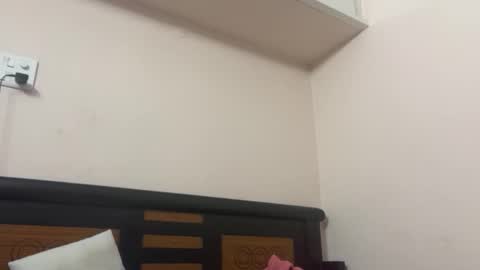 Snapshot of tigertinku chatting on 8, 11, 2025 tigertinku online show from 8, 11, 2025