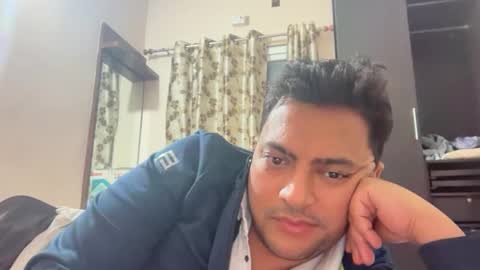 Snapshot of tigertinku chatting on 19, 11, 2025 tigertinku online show from 19, 11, 2025