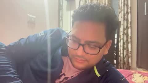 Snapshot of tigertinku chatting on 21, 11, 2025 tigertinku online show from 21, 11, 2025