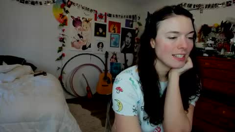 Snapshot of tiggerrosey chatting on 12, 2, 2025 All my Links online show from 12, 2, 2025