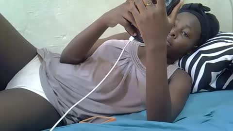 Snapshot of tight_pussie chatting on 11, 2, 2026 tight_pussie online show from 11, 2, 2026