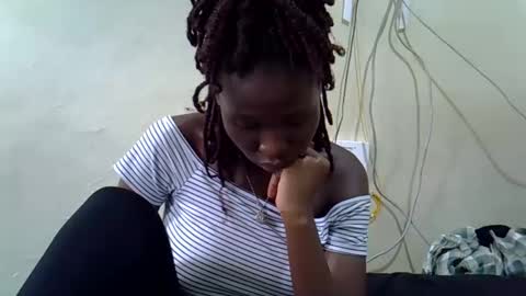 Snapshot of tight_pussie chatting on 2, 3, 2026 tight_pussie online show from 2, 3, 2026