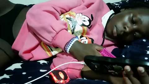 Snapshot of tight_pussie chatting on 27, 5, 2026 tight_pussie online show from 27, 5, 2026