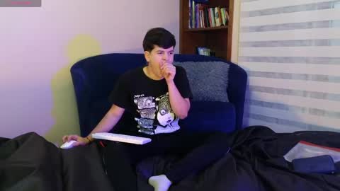 Snapshot of tightncuteass chatting on 19, 5, 2026 Camilo online show from 19, 5, 2026