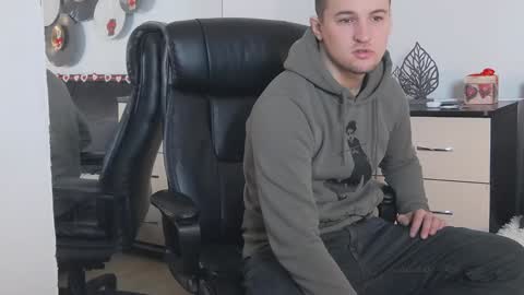 ask me online show from 8, 2, 2025