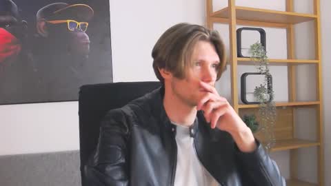 ask me online show from 26, 11, 2025