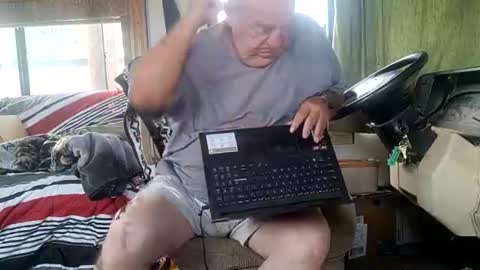 Snapshot of timamanda chatting on 16, 7, 2026 Tim Amanda online show from 16, 7, 2026