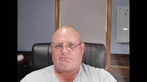 Snapshot of time2unwind033 chatting on 20, 9, 2025 time2unwind033 online show from 20, 9, 2025