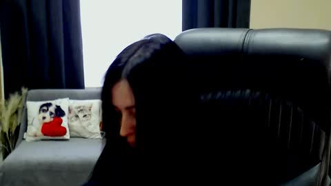 Snapshot of timeparadice chatting on 20, 4, 2026 Luisa online show from 20, 4, 2026