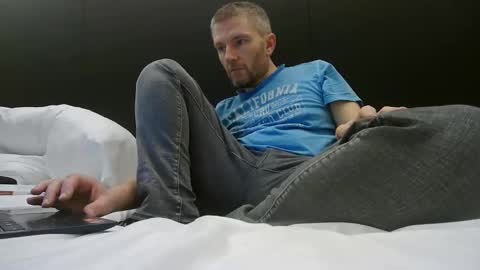 timgeil7890 online show from 12, 2, 2026