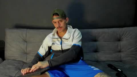 wanna play bareback uncut colombian couple new twink bbk online show from 1, 4, 2026