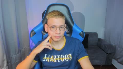 timi  jones online show from 30, 12, 2024