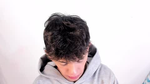 Timothy 21 years old online show from 17, 12, 2024